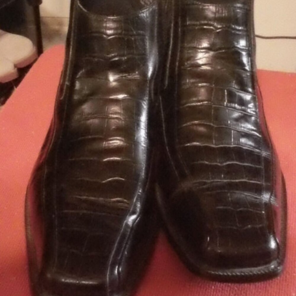 Stacy Adams Black Croc-Embossed Leather Boots